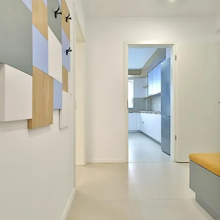 Apartment Ada Homes 306 *